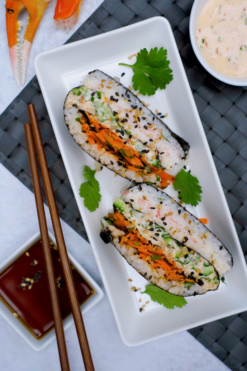 Sushi sandwich au crabe des&nbsp;neiges