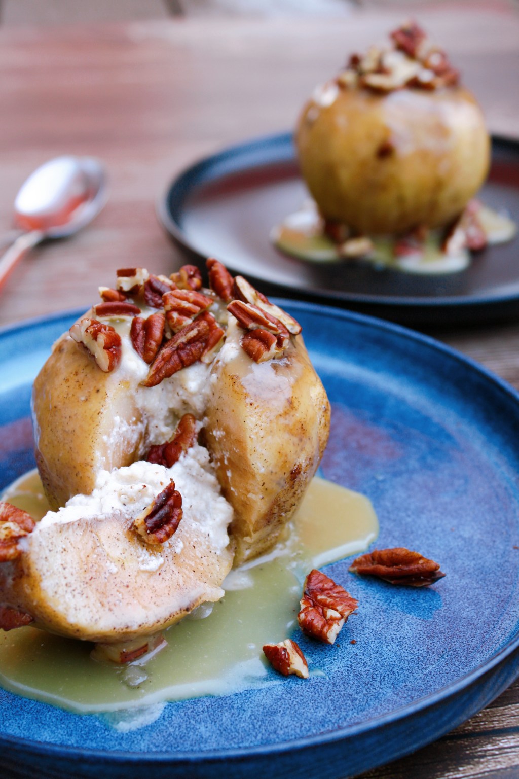 Pommes rôties à la mascarpone et caramel au&nbsp;beurre