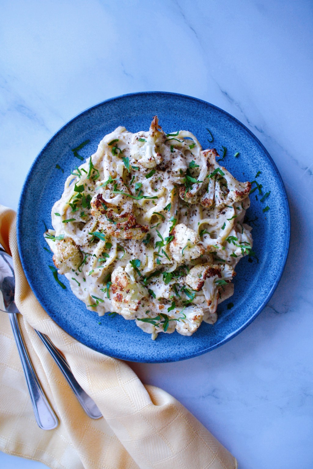 Pâtes au chou-fleur et ail&nbsp;rôti