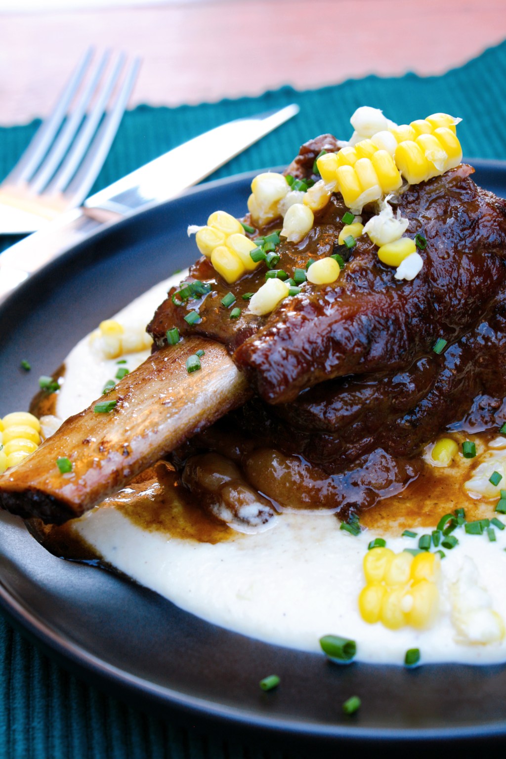 Short ribs de boeuf sur crème de maïs au&nbsp;whisky